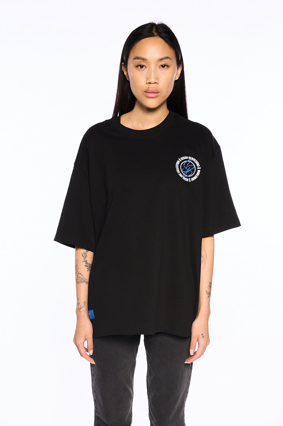 The Regulars Tee Black